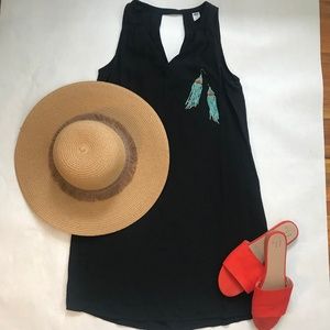 Black V-neck Old Navy Dress